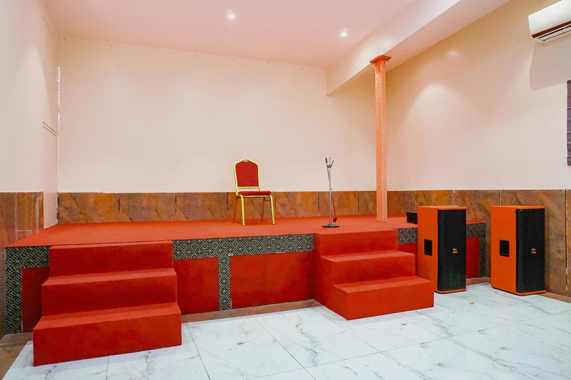 Fabhotel Rachana Residency - Nr Shivaji Nagar Metro Station Pune Exterior photo
